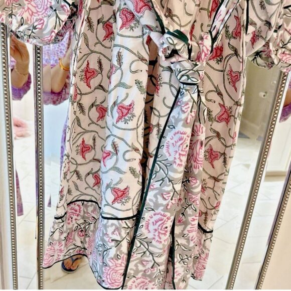 Brand new tuckernuck Sue Sartor white, pink , dark gray contrast print Dress - Picture 10 of 16